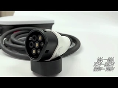 Uso fixado na parede da casa da estação de carregamento de 3 fases em forma de caixa 2 32A EV